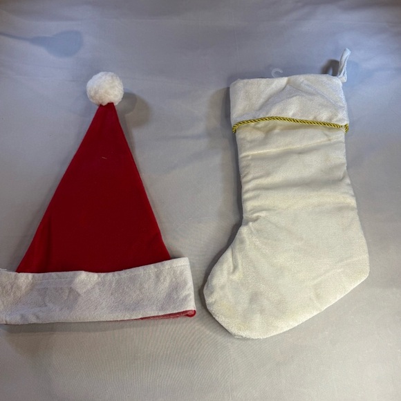 Cream and Gold Christmas Stocking with Complimentary Santa Hat, Adult - Picture 3 of 4